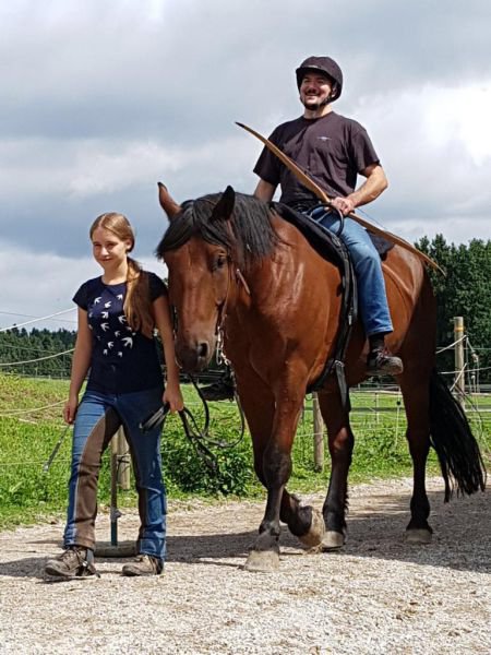 Vom geführten Pferd Bogenschießen
